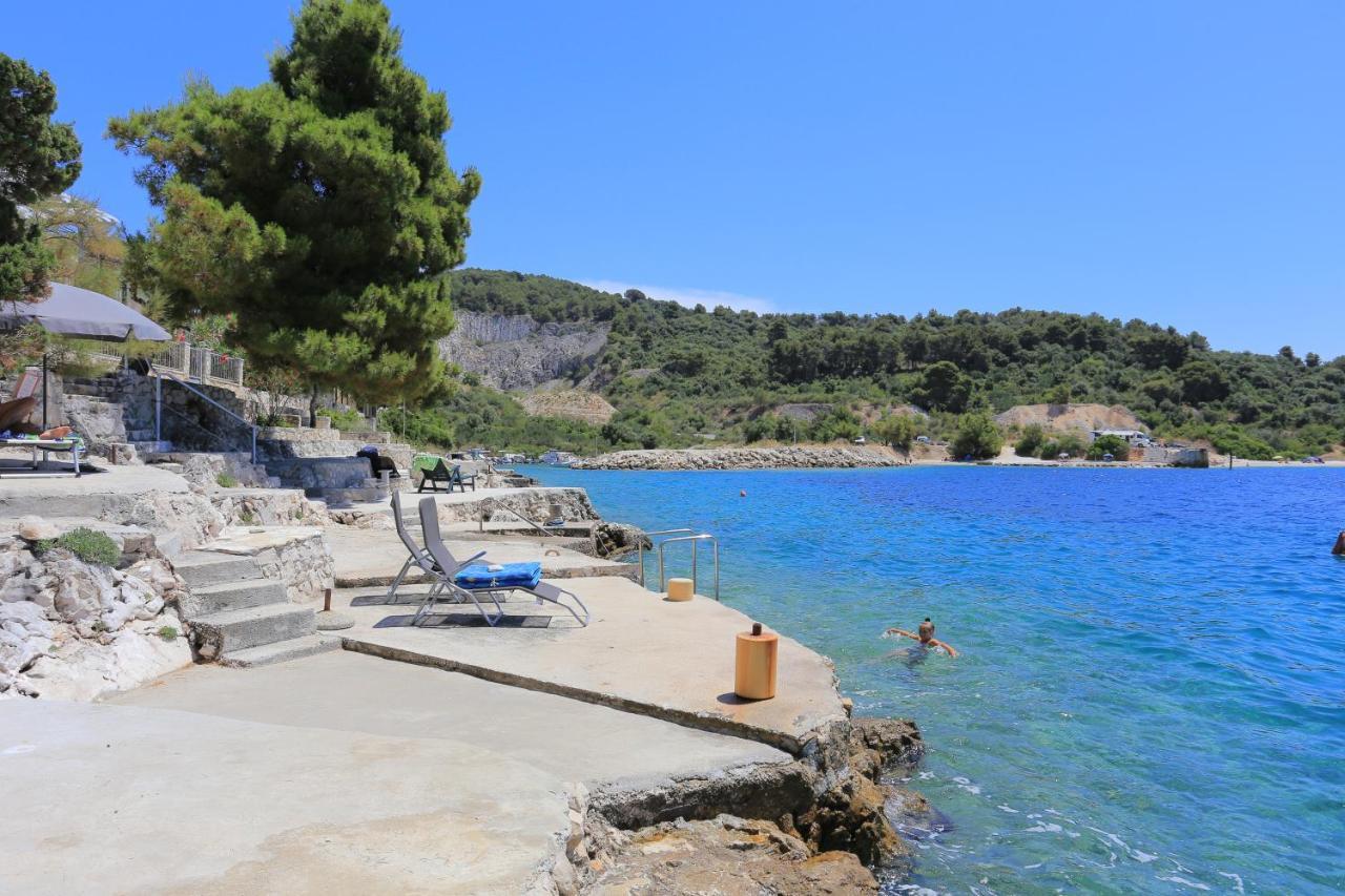 Apartments By The Sea Okrug Donji, Ciovo - 16657 Donji Okrug  Extérieur photo