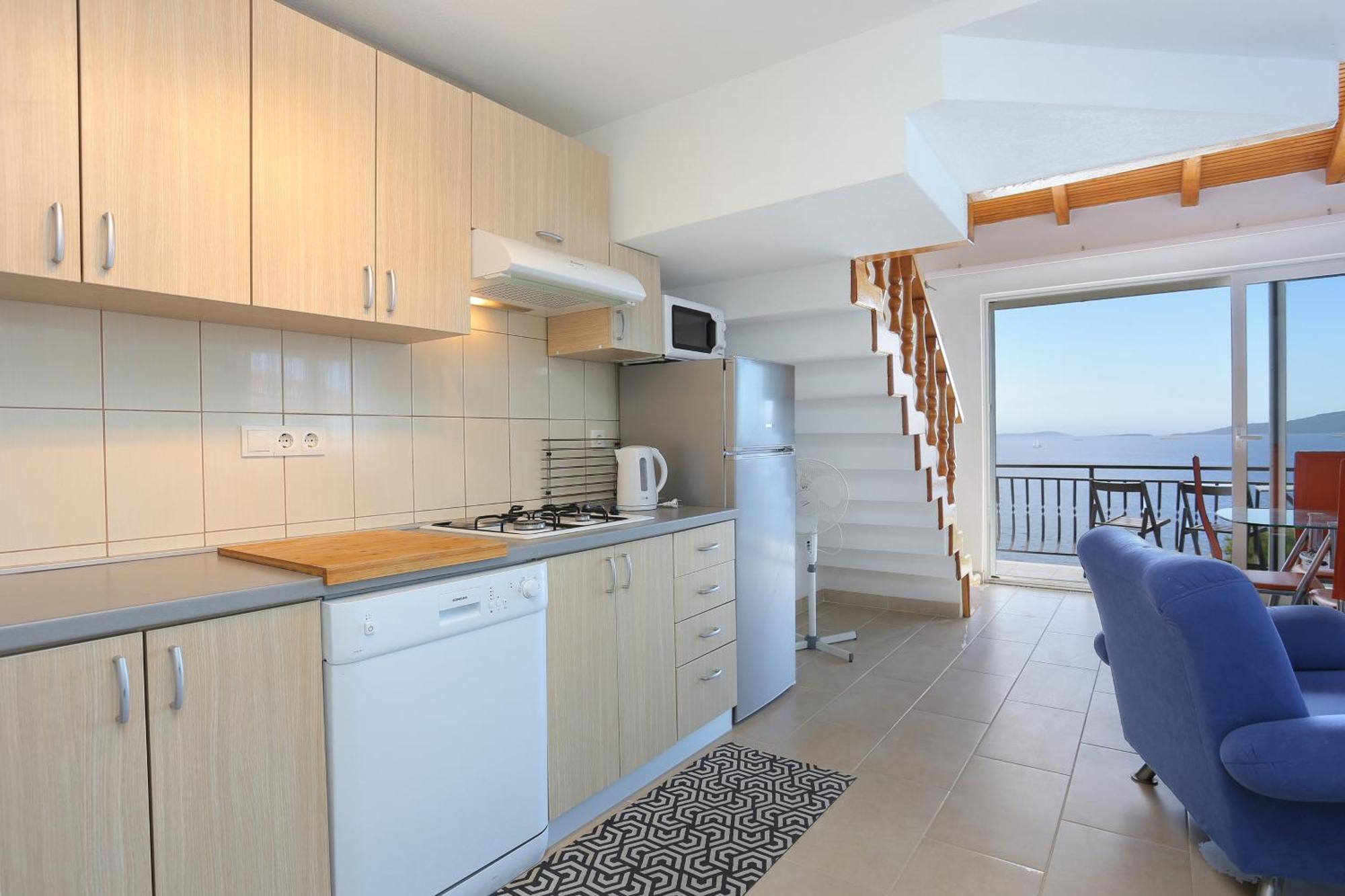Apartments By The Sea Okrug Donji, Ciovo - 16657 Donji Okrug  Chambre photo